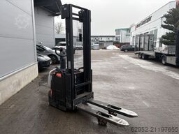 Toyota SPE 160 L / Akku 2024!