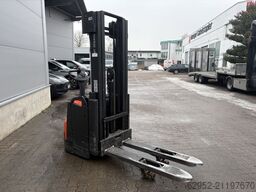 Toyota SWE 145 L / 690 Std.!