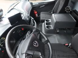 Mercedes-Benz Atego 1218 Bakwagen + Laadklep DHollandia 1500kg