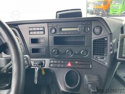 Mercedes-Benz Antos 1933 WDB96340310348103  origineel NL trek...