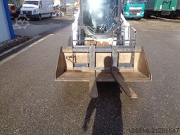 BOBCAT S450 Schaufeln + Gabeln