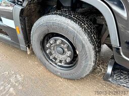 FORD F-MAX 500 in Voll- Ausstattung, MIETEN?