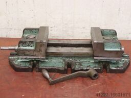 unbekannt Spannweite 194 mm