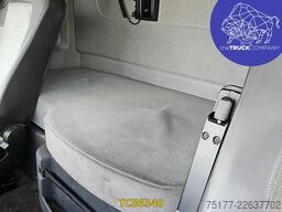 Renault T 440