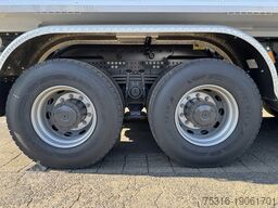 Mercedes-Benz 4145K
