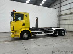Scania R420 6x2 / Leebur
