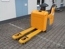 Jungheinrich ERE 225 - feste Plattform - 2025 - wenig Stunden