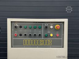 Magic Forma F218