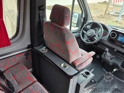 MERCEDES-BENZ 515 Sprinter 22 Schlafsessel Lagerfahrzeug S