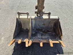 Caterpillar 305E2