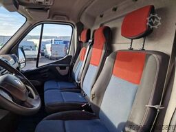 Renault Master 2.3 DCI 125