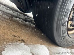 SCHMITZ CARGOBULL SCB*S3T *  * LIFTACHSE * HUBDACH*ÜBERBREITE