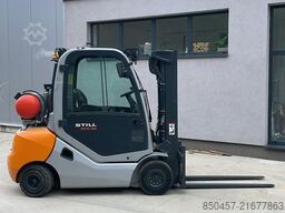 Still RX70-30T 4.7m/ camera/ 4v