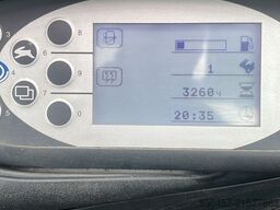 Still RX70-30T 4.7m/ camera/ 4v