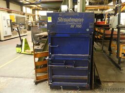 Strautmann EK 700