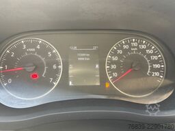 Renault Master Hoogwerker Klubb KL26