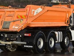 VOLVO FMX 460 Kipper * TOPZUSTAND / 8x4 !