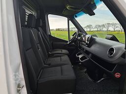 MERCEDES-BENZ SPRINTER 317 L2H2 RWD Mbux10