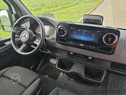 MERCEDES-BENZ SPRINTER 317 L2H2 RWD Mbux10