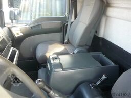 MAN TGL 8.180 Curtain side body with aluminium drop...