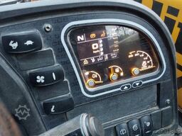 JCB 525-60 HI VIZ
