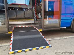 MERCEDES-BENZ 517 / 515 Frontniederflur mit  Ada Systeme