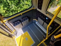 MERCEDES-BENZ Sprinter 517 Heckniederflur Vorlauffahrzeug