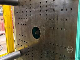 Arburg 570 C 2200-800