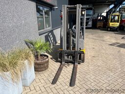 JUNGHEINRICH EFG215 EFG215 triplo460 freelift sideshift 2016 heftruck forklift electrisch