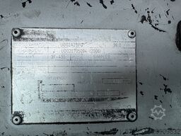 NISSAN UD02A25PQ Triplo 430 Freelift/Sideshift LPG 2006