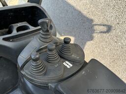 LINDE Linde E16-01 Triplo 435 Freelift/Sideshift Elektrisch 2014