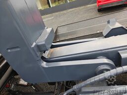 MAN TGX 26.400 Container Hyvalift Crane HIAB 144