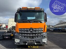 Mercedes-Benz Arocs 2545