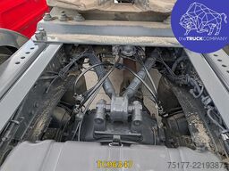 Iveco S-Way 490