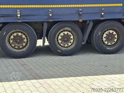 Kögel Curtainsider Mega