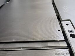 SCM minimax lab 300p