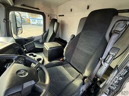 MERCEDES-BENZ ANTOS 2533 L Getränkekoffer 8,20 m LBW 2 T*LENK