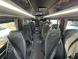 VOLKSWAGEN Crafter 21+3 Bus Automatik Klima Heizung