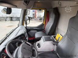 RENAULT D16 PLANE, LBW, E6,