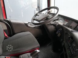 Volvo FH 420 ADR tractor unit