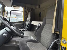 DAF CF 65.300 Towtruck Depannage Lier Brille Sleepe...