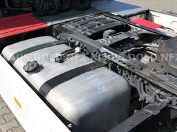 MERCEDES-BENZ Actros 1851 GigaSpace Retarder XL-Tank Euro 6