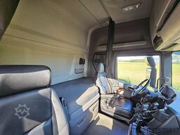 SCANIA R500 6x2/4 LB MEGA RET