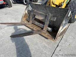 CAT 906 (9145)