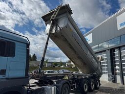 SCHWARZMÜLLER SPA 3/E Lenkachse / Hydr. Heck