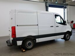 Mercedes-Benz Sprinter215 KA,L1H1,Standheizung,AHK