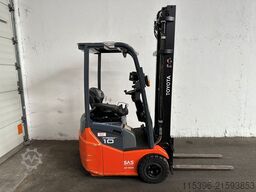 Toyota 7FBEST10 - TRIPLEX 6 m - 688 Stunden !!!