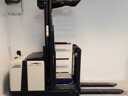 CROWN LP3500 1t 75h operating hours