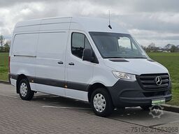 MERCEDES-BENZ SPRINTER 317 L2H2 3.5T-Trekhaak!