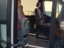 MERCEDES-BENZ Heckniederflur Sprinter 517 / 4 er Bestuhlung